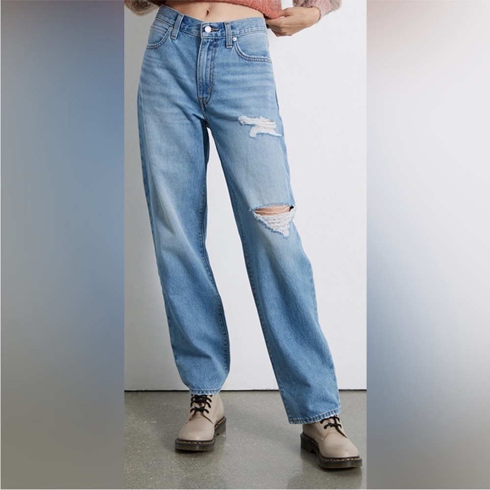 Levi's 94 Baggy Light Blue Straight Leg Ripped Jeans